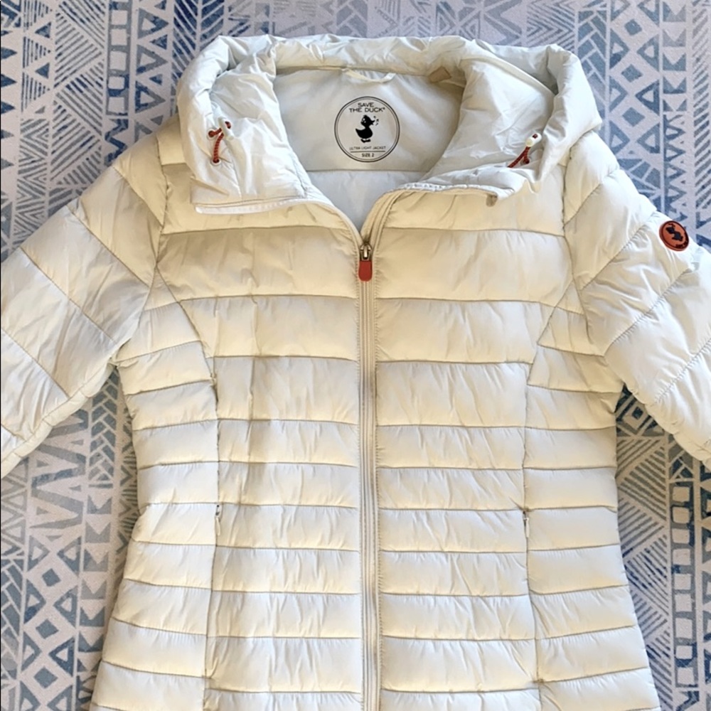 Ultra Light White Puffer Jacket - Picture 4 of 10